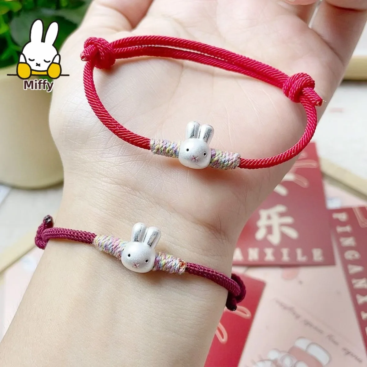 

Браслет с кроликом Kawaimiffy. Милый браслет с мультяшным кроликом в подарок для вашей подруги.