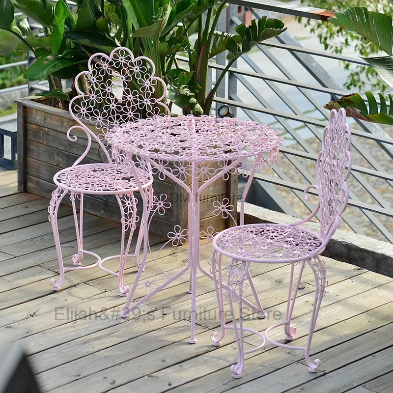 

Outdoor Iron Balcony Table and Chair Three-Piece Set Outdoor Garden Patio Terrace Luxury White Furniture Lounge Table Chairs Set