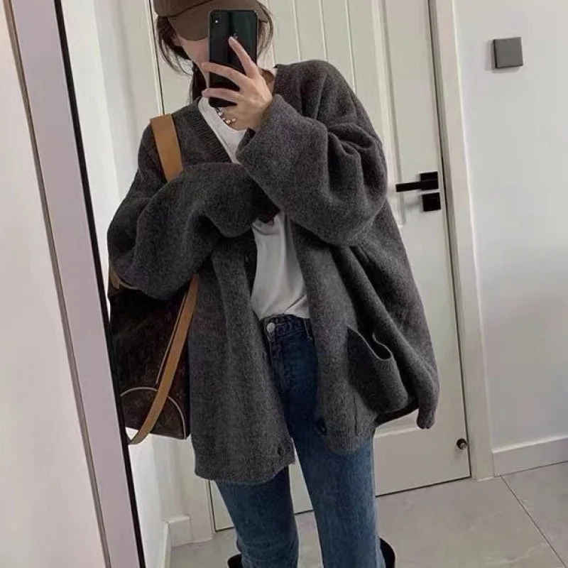 

Женский кардиган, свитер на пуговицах, однотонный свободный джемпер с длинными рукавами, повседневные толстые теплые свитера с карманами, осень-зима