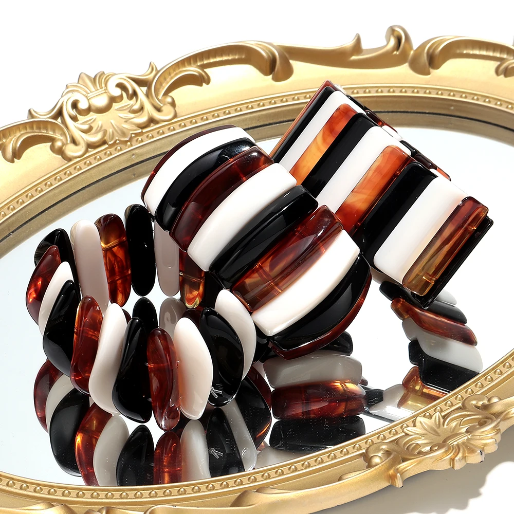 

Vintage Resin Geometric Beaded Elastic Bracelets for Women Men Trendy Irregular Wide Acrylic Bangle Wristband Boho Jewelry Gift