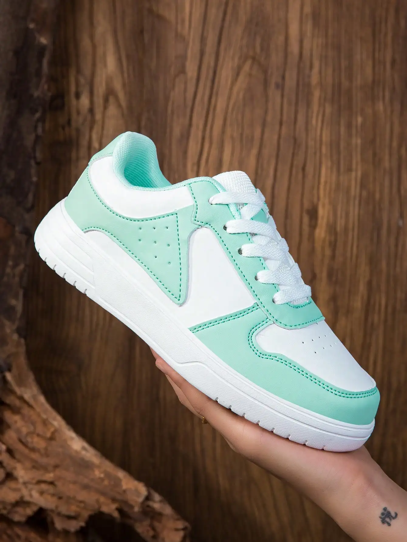 

Classic Round Toe Lace Up Thick Sole Sneakers Light Pink Burgundy Casual Sports Shoes For Women Spring
