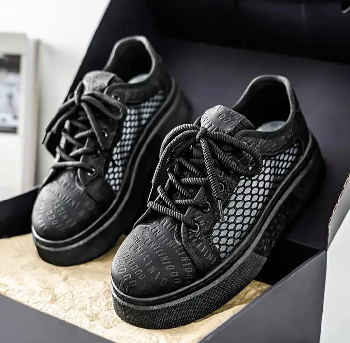 

New men's and women's casual shoes spring and autumn flat casual shoes sports shoes black and white men's thick-soled breathable