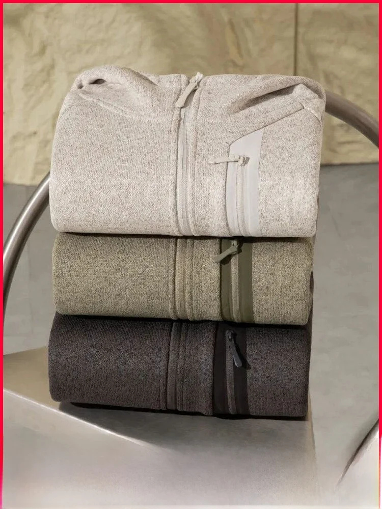 

Versatile Outdoor Knitted Fce Jaet with Hood for Men Warmth Loing High Version Substitute Autumn Winter ential Oute...