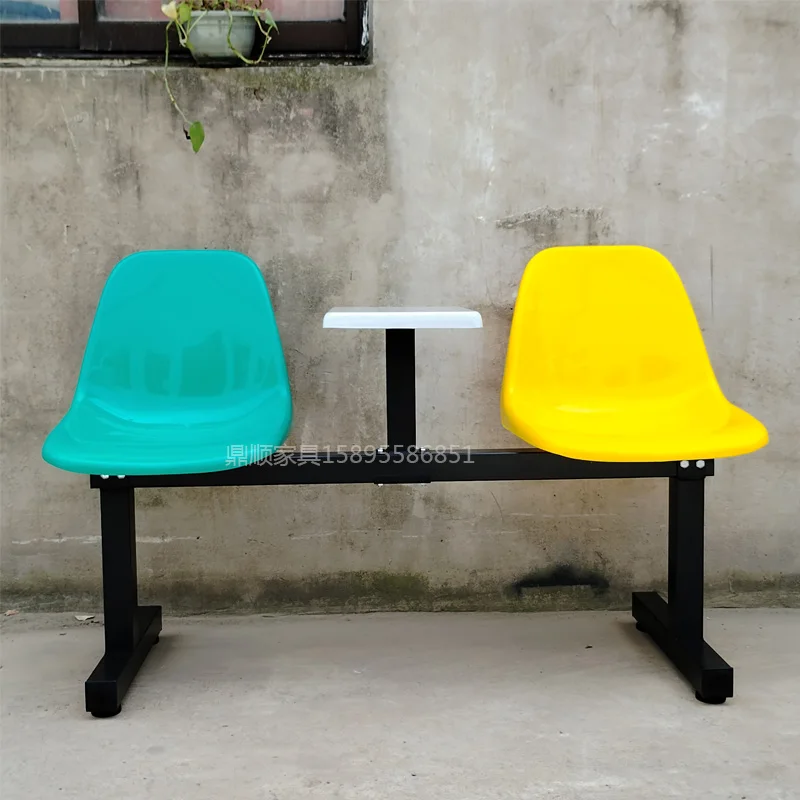 راحة متجر مركز التسوق في انتظار متجر الكراسي البلاستيكية وطاولة القهوة البسيطة ومقعد الصف على مدار الساعة المشاهير على الإنترنت في عام #3