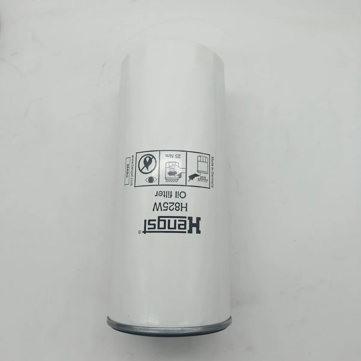 Truck Parts for Volvo VOP 23385011 Oil Filter H825W HENGST