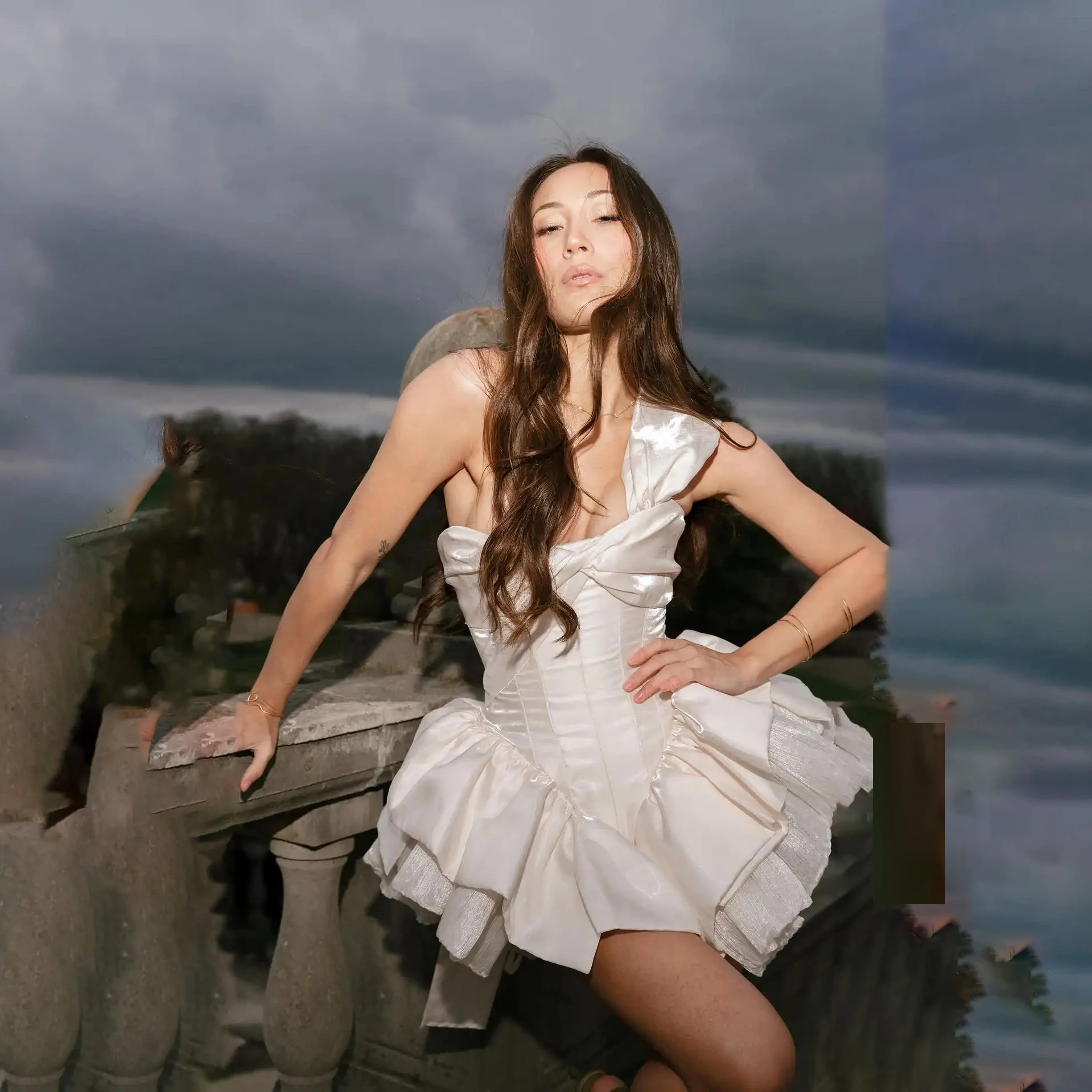 

Sweety White Corset Bustier Mini Dresses With Tutu Skirt Short Layered Prom Gowns A Line Chic Party Dresses One Shoulder