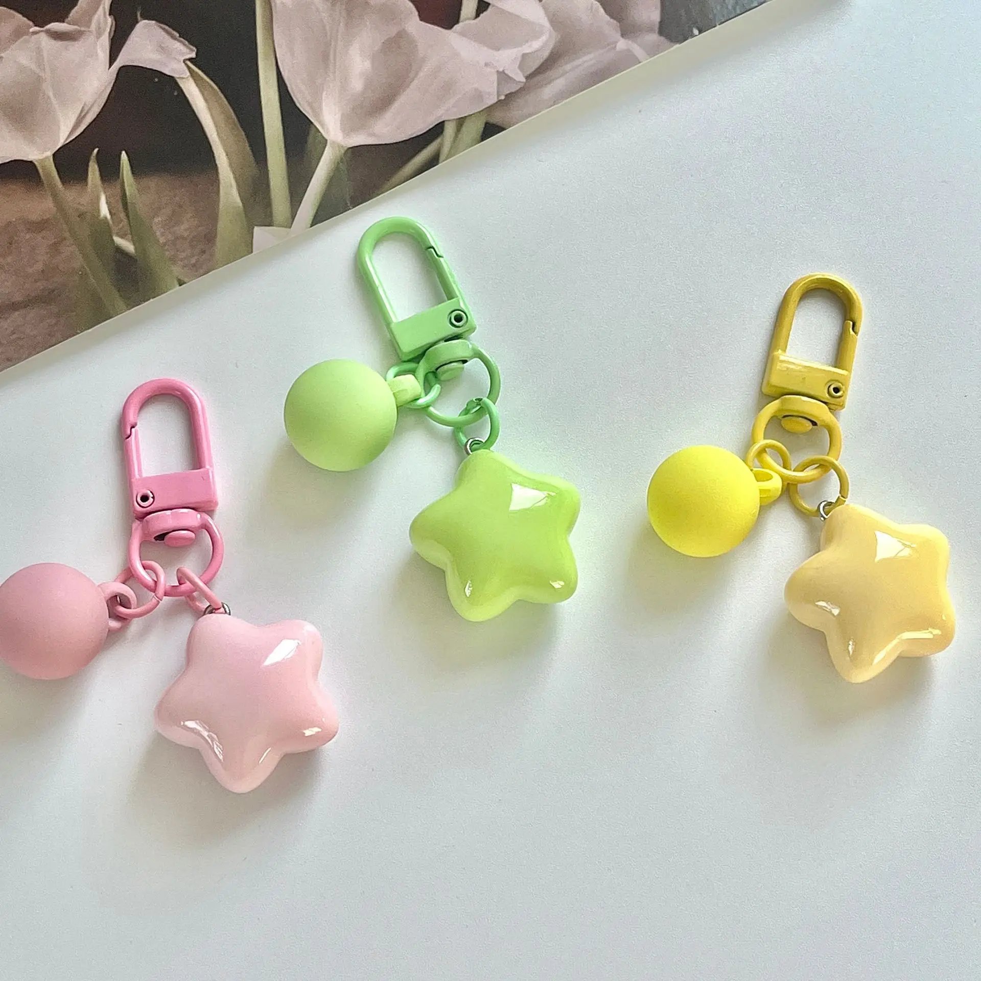 Cute Stars Keychain For Women Pendant Resin Key Chains Girl Bag Charm Earphone Case DIY Accessories Couple Gift