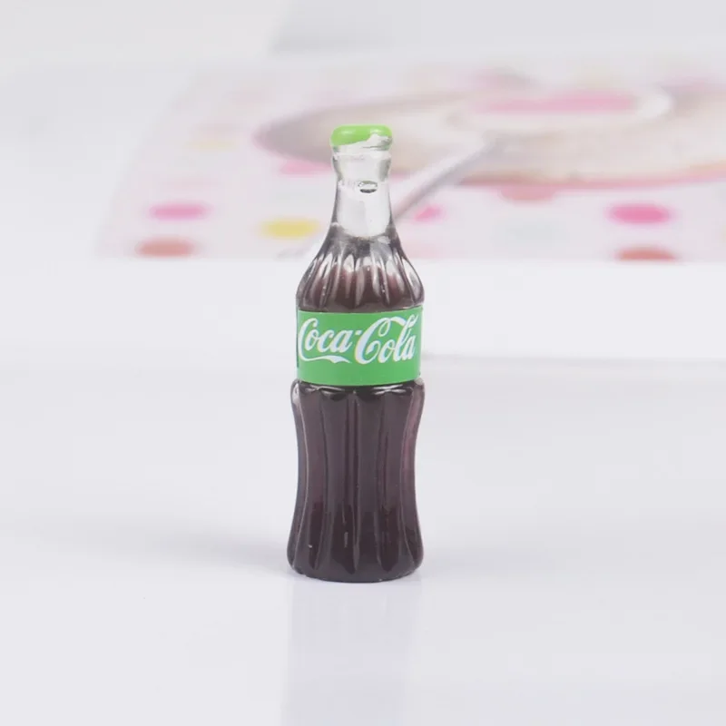 4pcs 32mm Mini Realistic Cola Drink Model for Kitchen/DIY House/Mininatures Decor 1/16 1/12 Doll House Accessories Toy for Adult