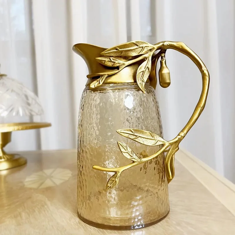 Vintage Large Capacity Brass Glass Water Pitcher Creative Branch Decor Vase Tabletop Ornament for Cold Water Tea Home Decoration