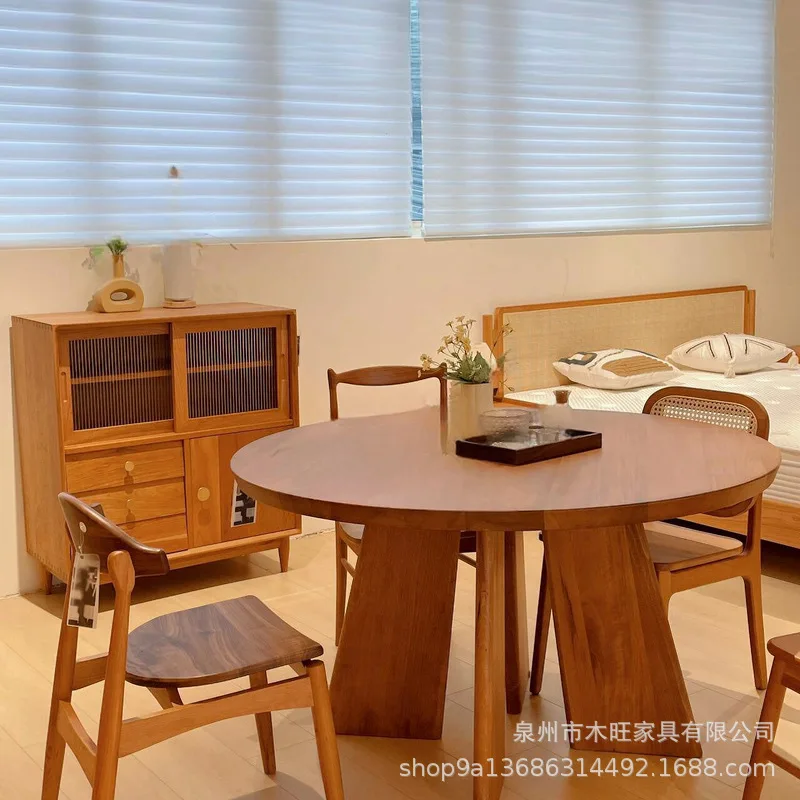 

Japanese-style round solid wood dining table wabi-**** wind B & B designer classic small apartment home cafe western restaurant