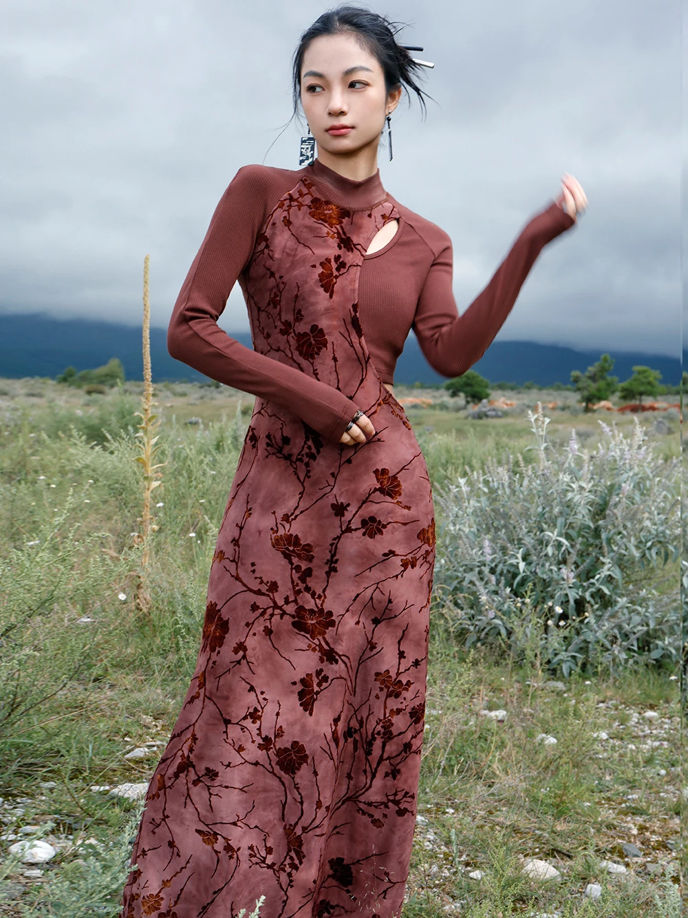 CHEERART Brown Flocking Vintage Bodycon Long Dresses For Women 2023 Long Sleeve A Line Elegant Evening Midi Dresses