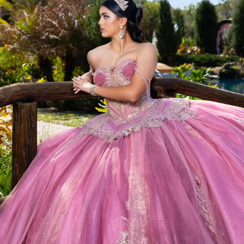 

Pink Quinceanera Dresses Off the Shoulder Glitter Crystal Decal Lace Long tail Vestidoe 15 Quinceanera Customize