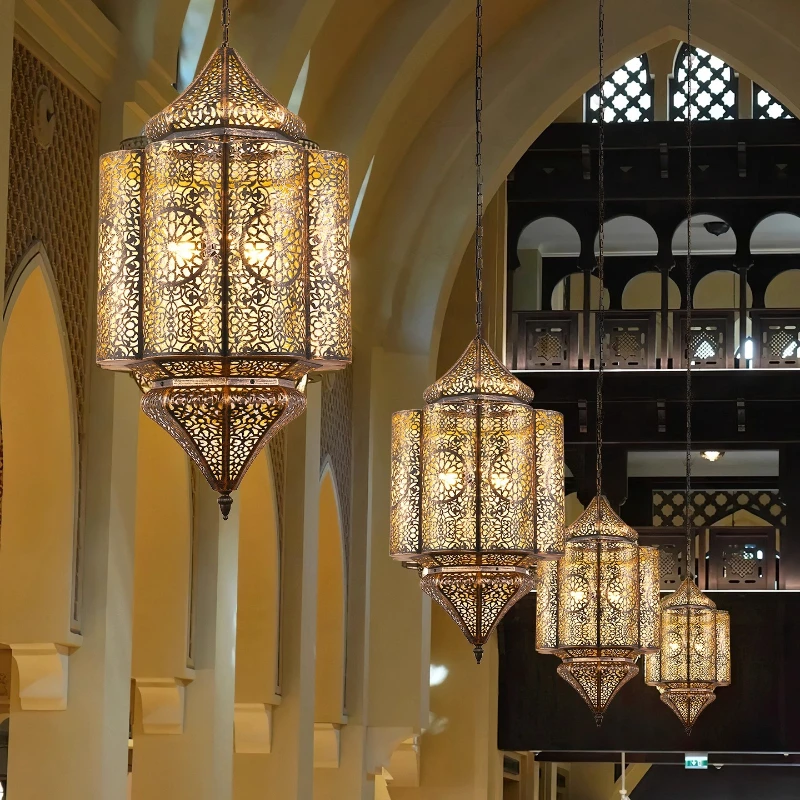 

Southeast Asia Retro Carving Wrought Iron Ceiling Pendant Lights Personality Living Room Bedroom Restaurant Kitchen Hanging Lamp