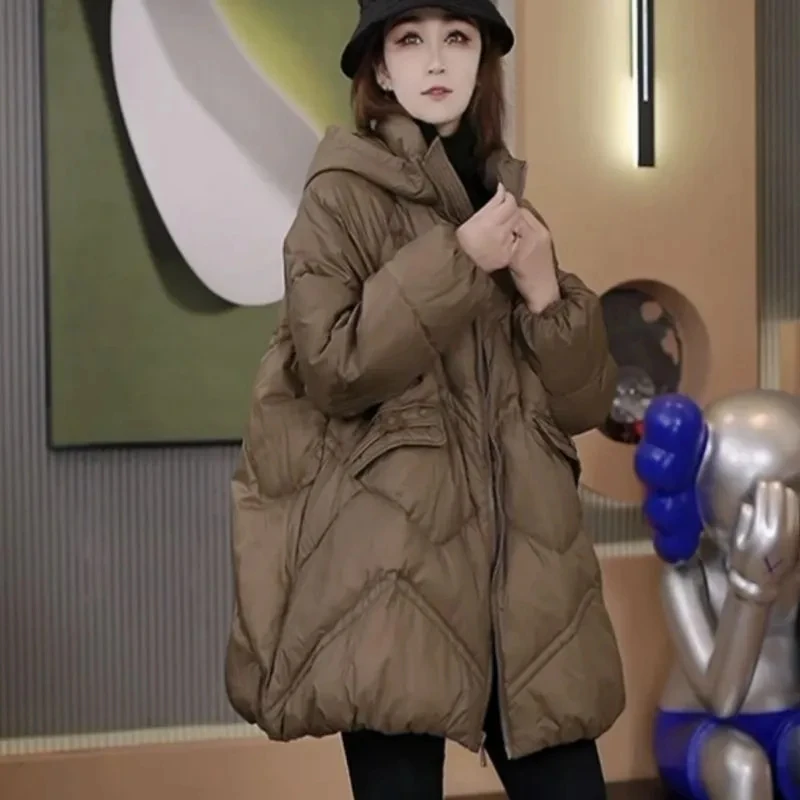 Doudoune femme 2026 nouveau duvet de canard blanc léger version coréenne ample hiver mi-longue chaud manteau à capuche femme Parker