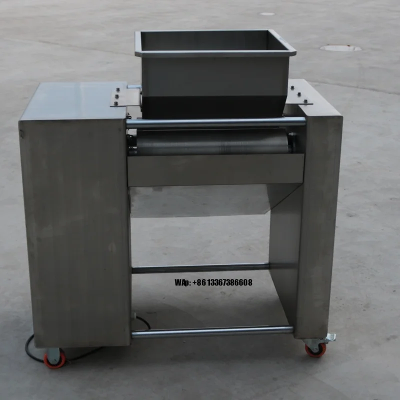 The grinder is suitable for processing all kinds of peanuts, sesame seeds, moon cakes, dumplings and other fillings