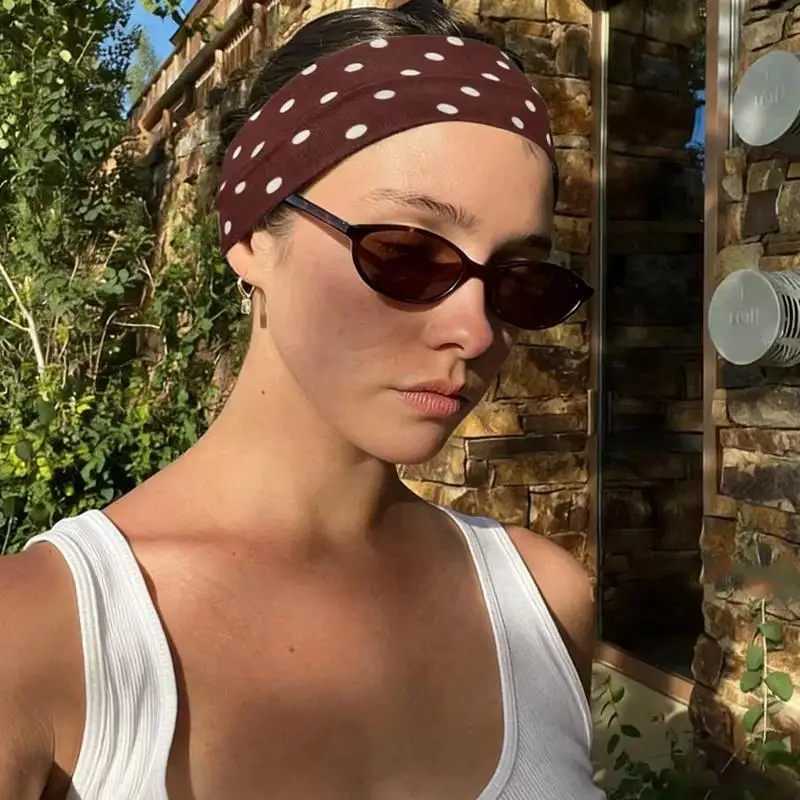 2/6 Stück Retro Polka Dot Stoff Breites Haarband für Frauen Elegantes Outdoor-Accessoire Mädchen Sportliches Yoga-Stirnband – Detail 1