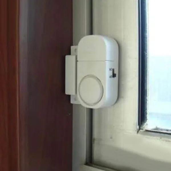 

Wireless Magnetic Door Window Entry Alarm Security Burglar Alarm Bell 90Db Loud Sound for Home Hard Plastic Shell