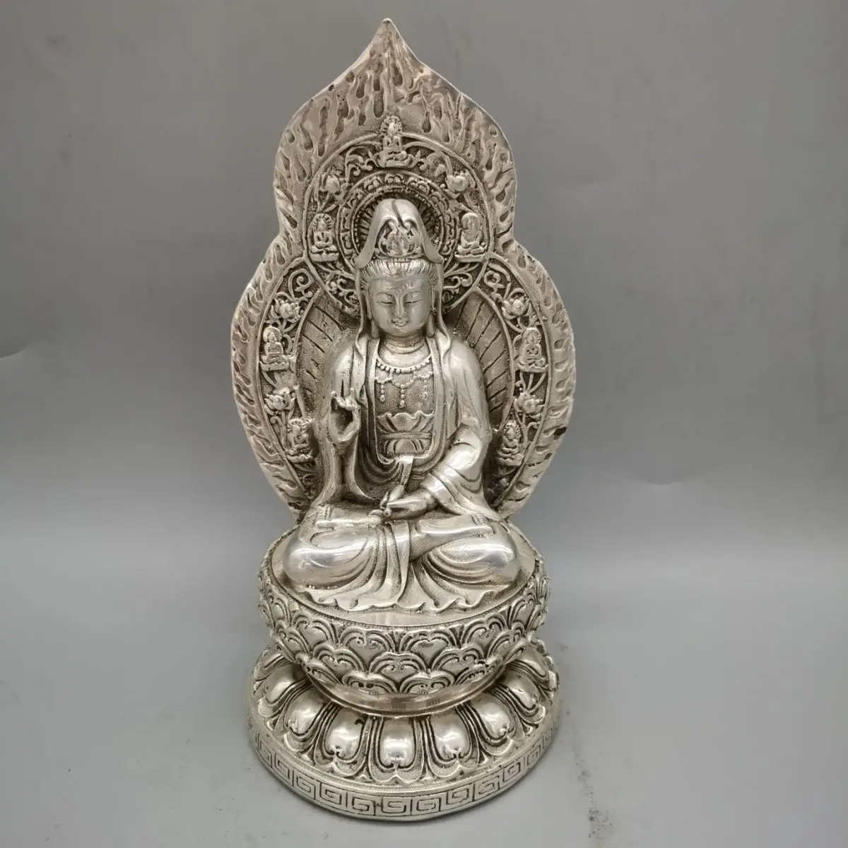 buddha light Guanyin bodhisattva Statue Sculpture Figurines Home Garden Decoration Statues For House