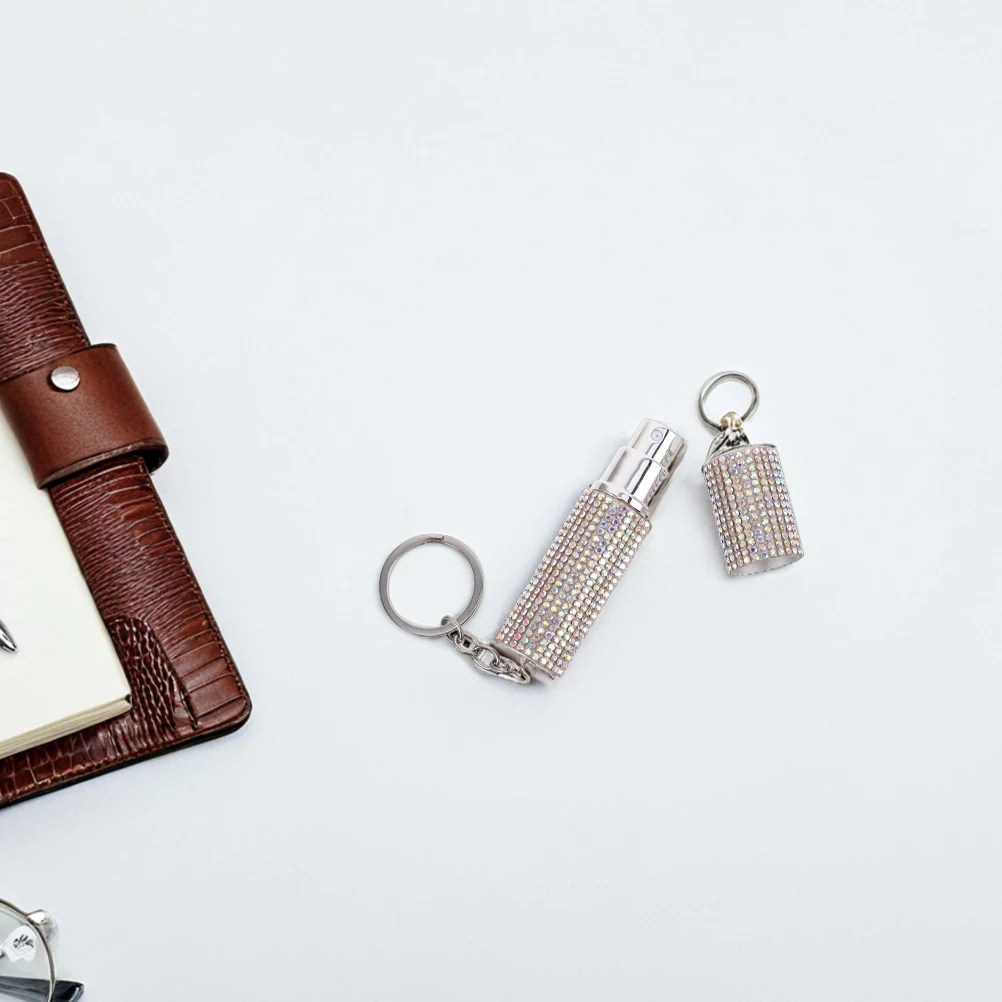 

2pcs Rhinestone Perfume Keychain Refillable Spray Bottle 5Ml Portable Essential Oil Container For Travel Women Mini Atomizer Key