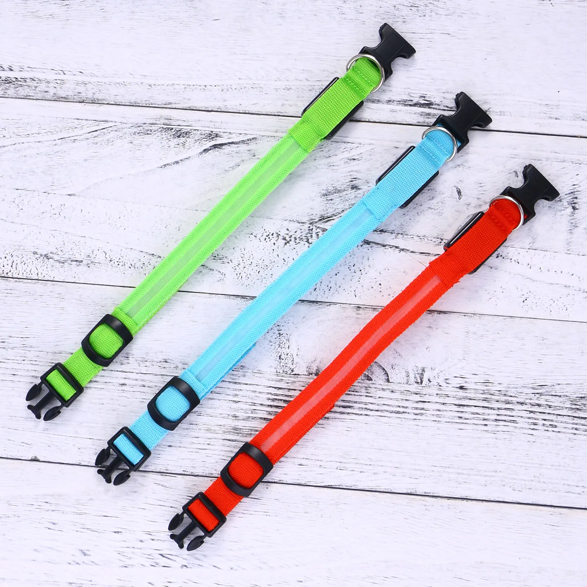 

LED Pet Collar High Visibility Night Safety Adjustable Length Dog Lighted Necklace Glow Dark pet collar dog collar led flashing