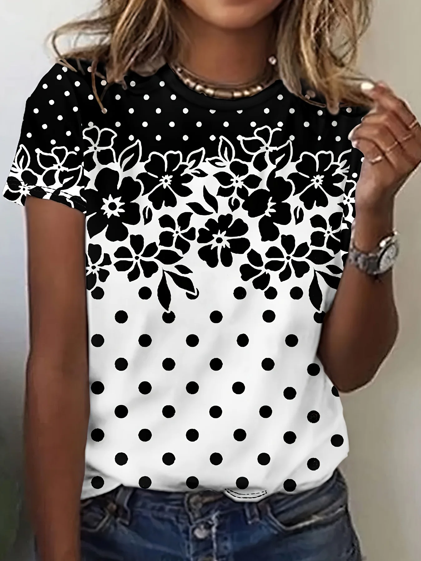 

NEW Flowers Polka Dot Print Round Neck Popular Women T-shirt Casual Style Slim Fit Short Sleeved Quick Drying Fashion Clothing