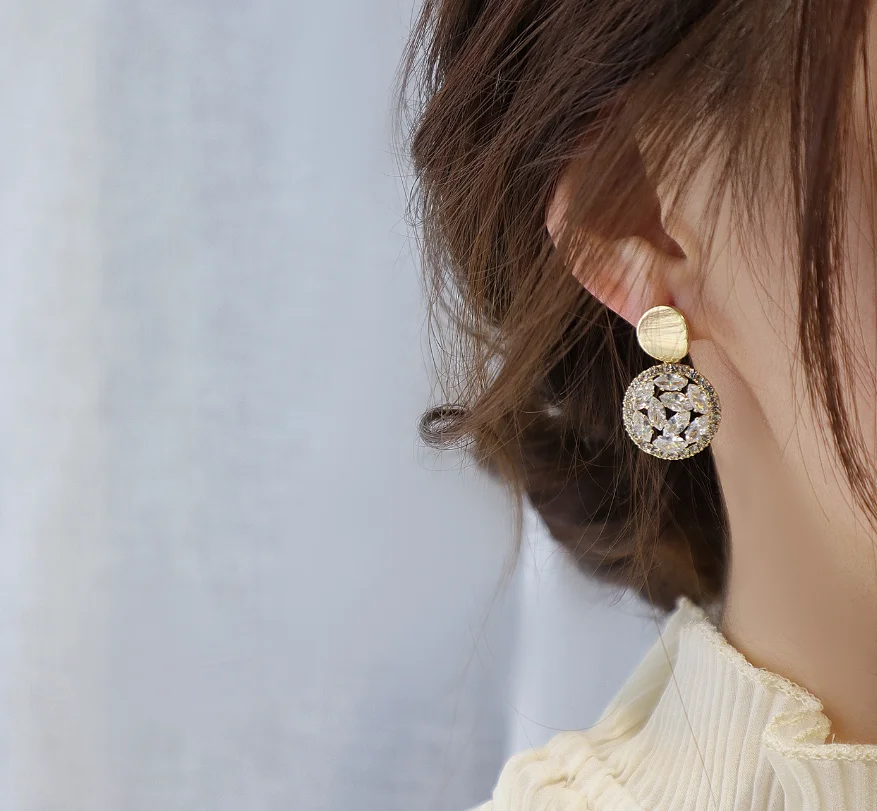 2022 new Simple design copper gold plated S925 silver needle Zircon Earrings for women Fashion Jewelry