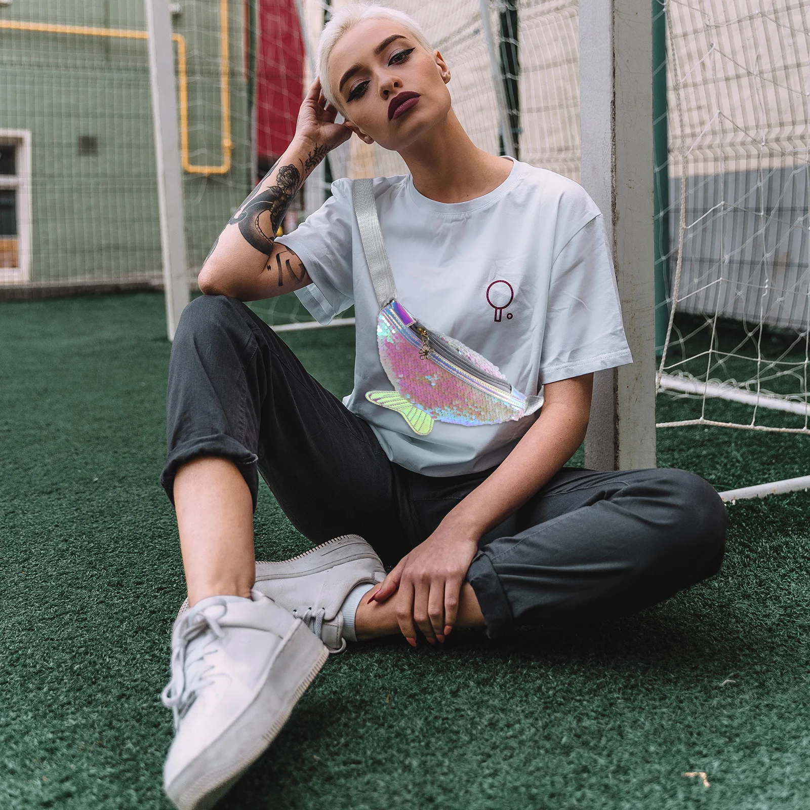 Fish Tail Sequins Waist Bag for Women Multifunctional Lightweight PU Crossbody Chest Pouch Travel Hiking Shopping Dog