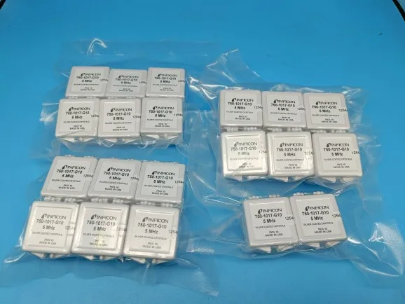 

750-1017-G10 Silver Coated Crystals Crystal Control Chip 5MHz Chip