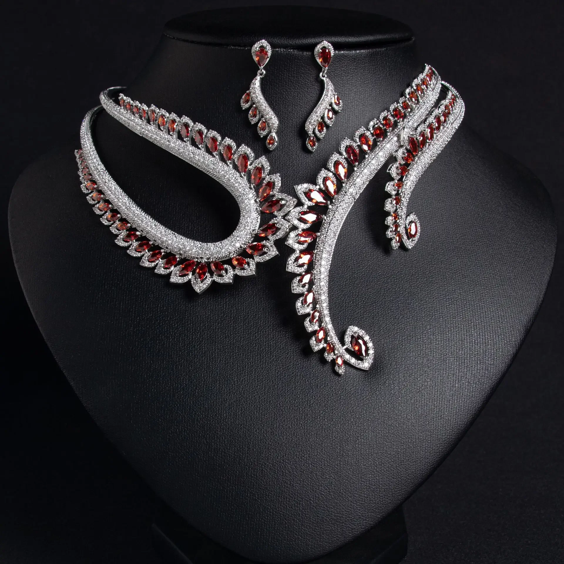 

CHKAWOCI Zircon necklace and earrings set Valentine's Day gift jewelry for women with hip hop style luxury high sense jewelry