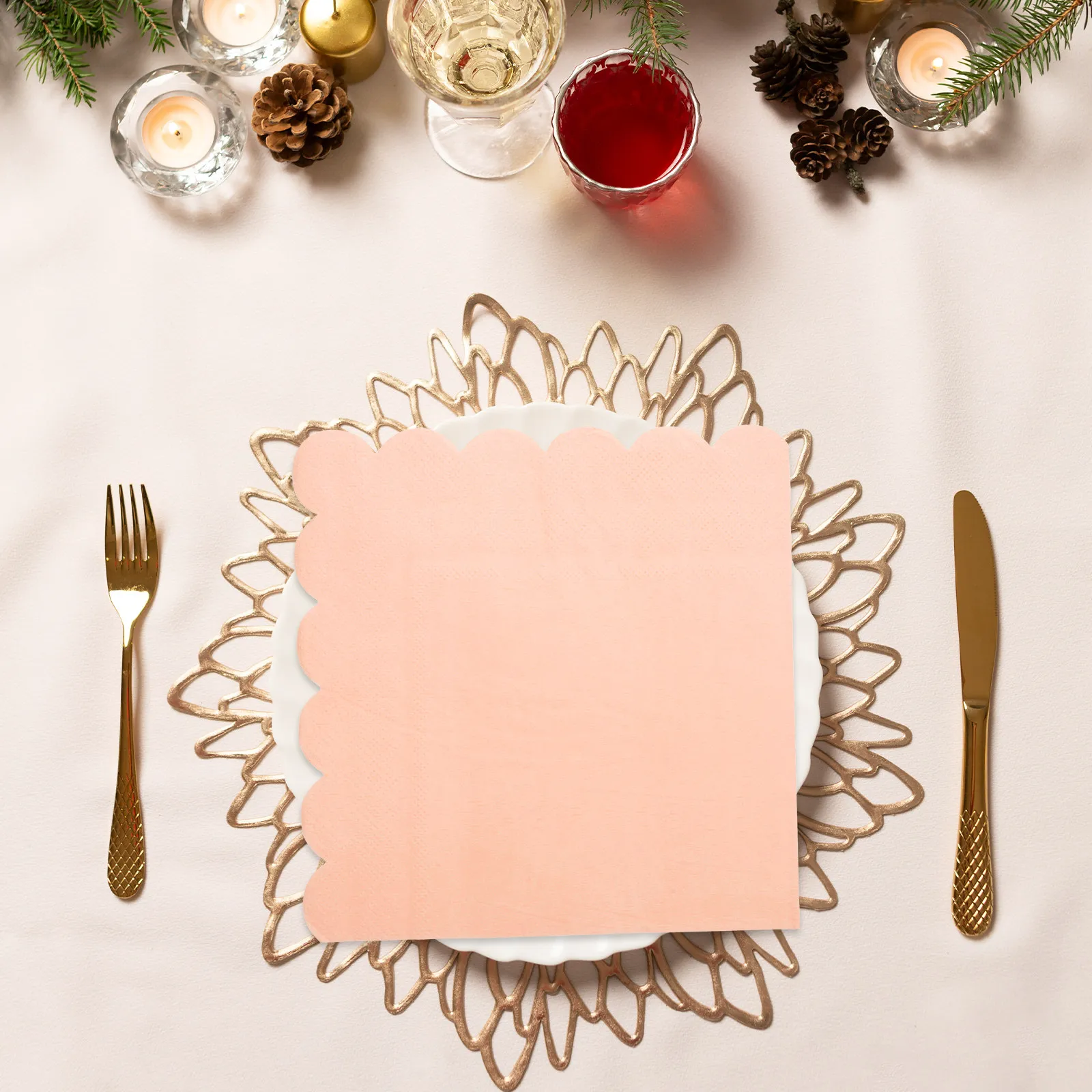 

20 Sheets Festive Wave-Edged Paper Napkins Stylish Disposable Napkins for Wedding Birthday Party Banquet Table Decoration