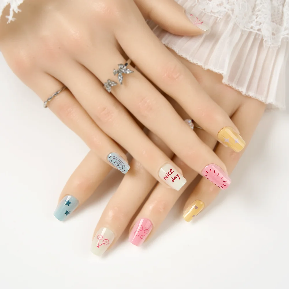 10Pcs Colorful Cartoon Nice Kitten Print Acrylic Nails Press on Short Fake Nails with Glue Stick on Full Cover Nail Art Tips