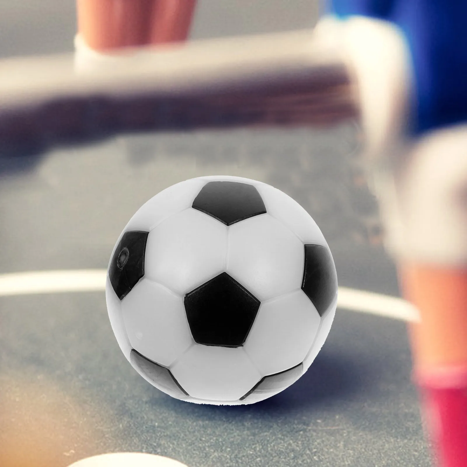 6 szt. piłek do piłkarzyków stołowych 32 mm, czarno-białe mini piłki do piłkarzyków stołowych, zamienne, kompatybilne z Striker Barcelona