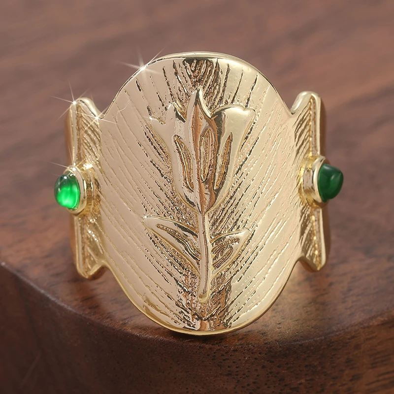 Vintage Copper Material  Golden Plated Wide Ring Hand Carved Flower Pattern Women's Ring Inlay Green Cubic Zircon Ear Accessory