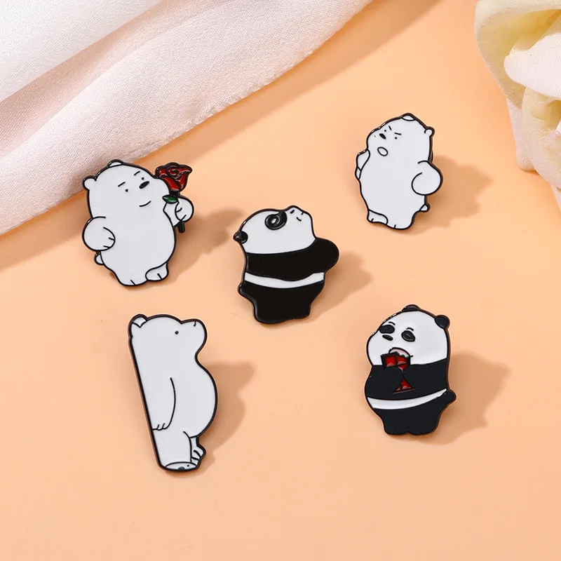 Bros Enamel Panda lucu kartun beruang coklat kotak mawar logam lencana pecinta Punk pin kerah hewan hadiah perhiasan untuk anak-anak teman