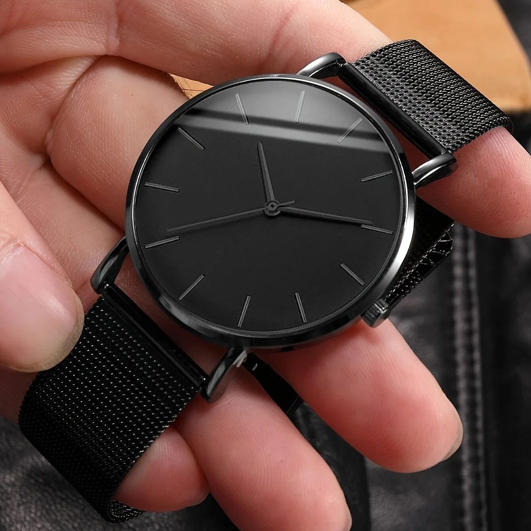 

Men's Casual Quartz Wrist Watch with Round Black Zinc Alloy Case and Mesh Band, Simple Fashion Dial with Pointer Display