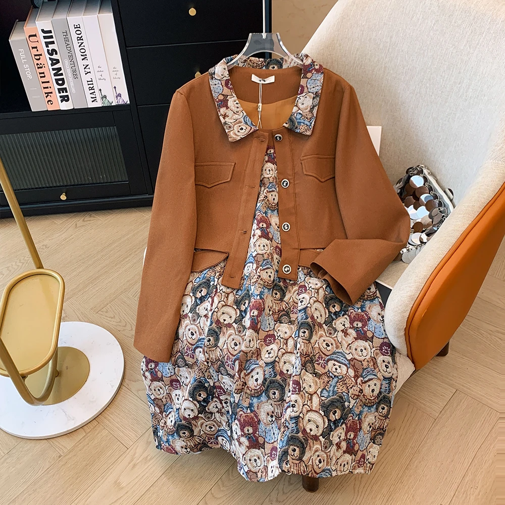 Plus-size women's autumn casual commute loose and comfortable retro style suit coffee color short top cartoon print halter dress