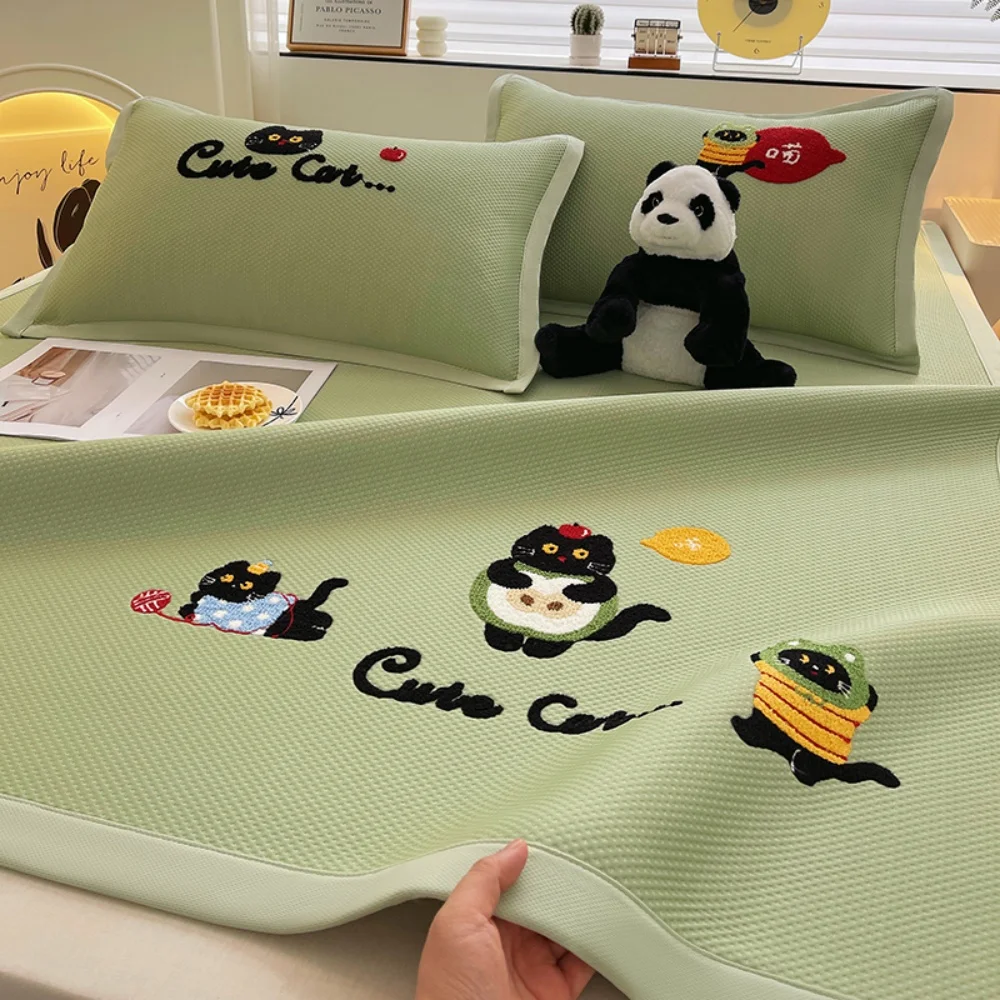 

Cute Cartoon Summer Ice Bean Cool Mat Tee-Piece Set Anti-Slip Soft Foldable Cooling Bedding Silk Bed Cover for Comfortable Sleep