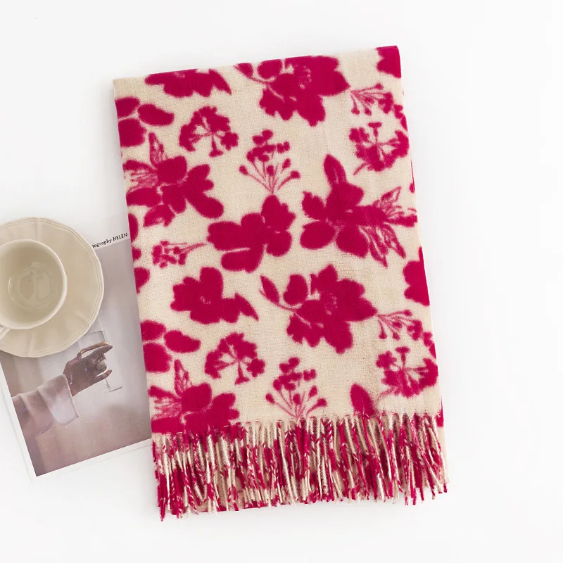 Luxury Printing Flower Scarf for Women Retro Winter Imitation Cashmere Warm Scarves Cold-proof Shawl Clothing Accessories Gift