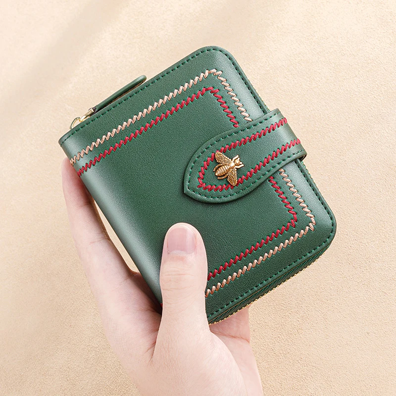 Bee Pattern Women Cow Leather Coin Wallet Original Anti RFID Short Purse for Girl Green Black Color Birthday Gifts