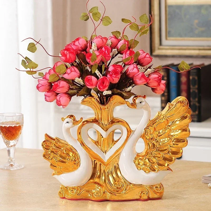 

Gold-plated Swan Wedding Gift Ceramic Vase Ornaments Home Furnishing Decoration Crafts Livingroom Creative TV Table Figurines