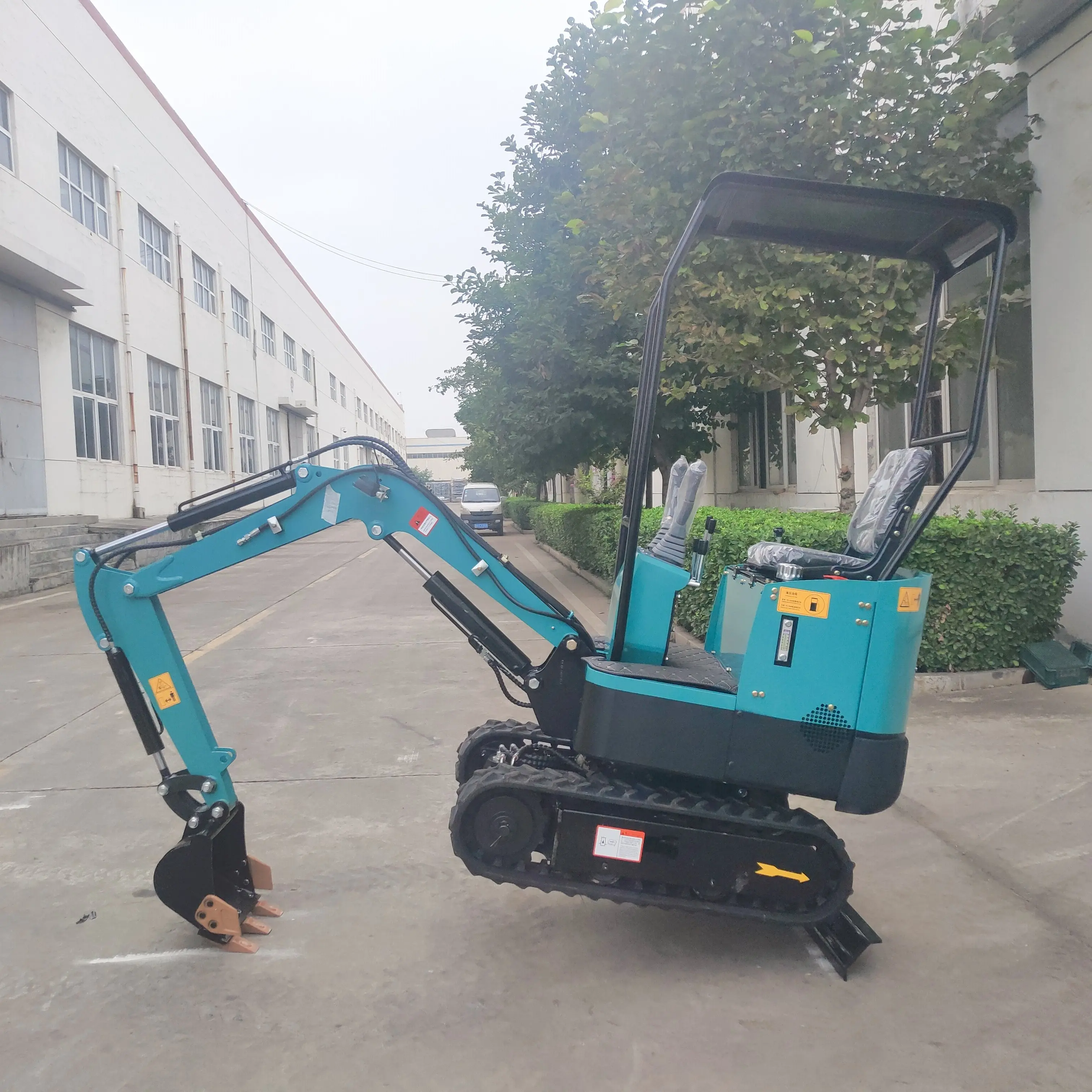 تخصيص 2025 جديد 1 طن حفارة زاحفة هيدروليكية EPA EURO5 محرك حفارة هيدروليكية حفارة زراعية مصنع Direc