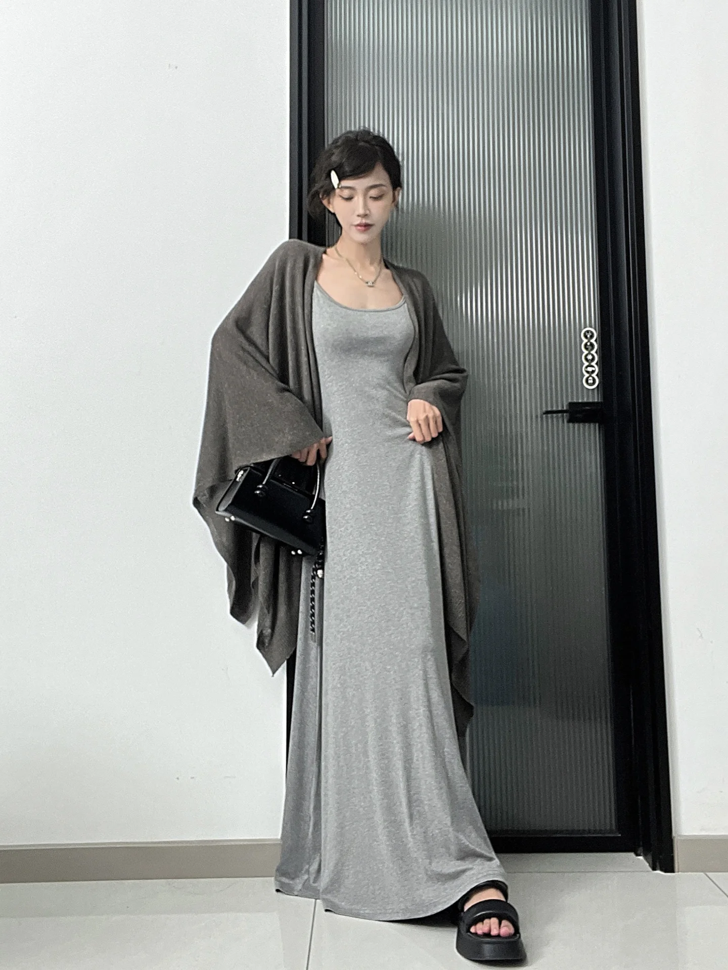 

Women's Ruched Sleeveless Dress with Wool Blend Camisole And Linen Shawl Cardigan Two-Piece Set Casual Style Autumn Wear