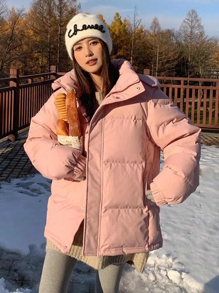 

2026 Hooded Cropped Puffer Jacket for Petite, Oversized & Insulated White Duck Down Coat, Fashionable Winter Essential