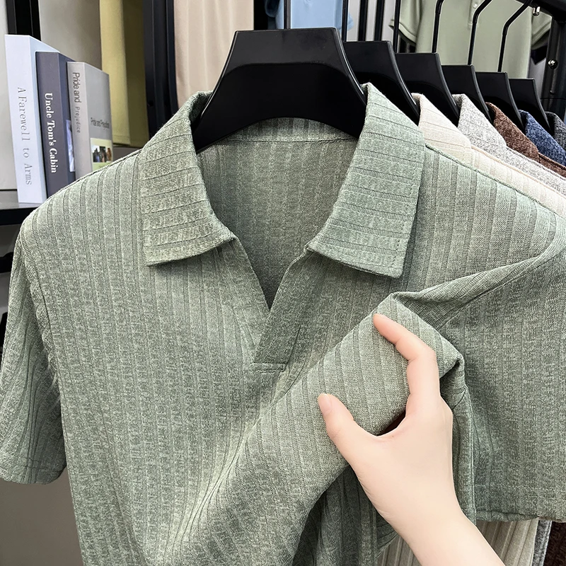Herren Atmungsaktives Strick-Poloshirt Kurzarm V-Ausschnitt Gestreifter Stoff Bequem Leichtgewichtig Lässig Business Tägliche Kleidung – Detail 5