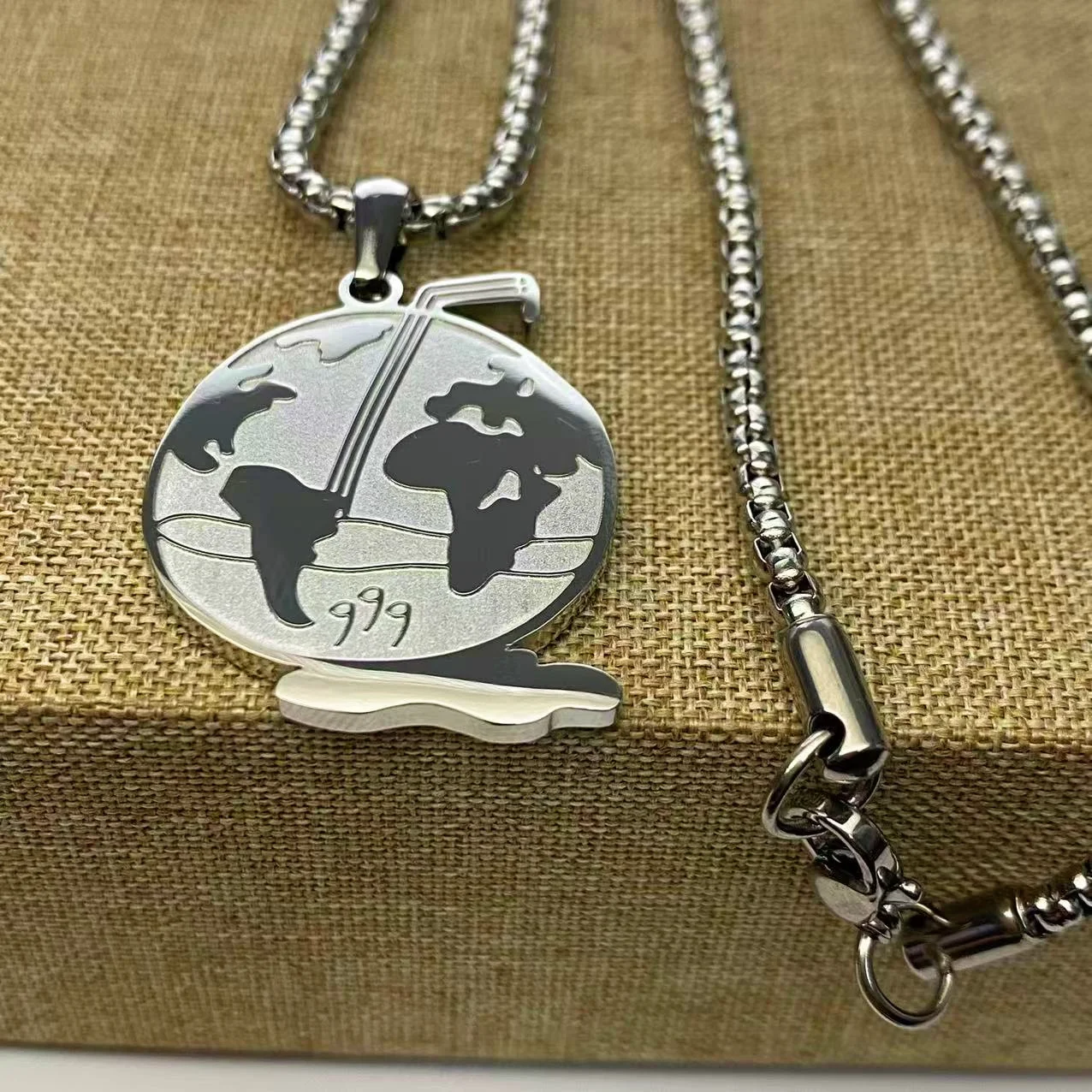 Exquisite Stainless Steel Juice World 999 Cup Pendant Necklace Personality Hip Hop Necklace Hoodie Accessories Fashion Jewelry