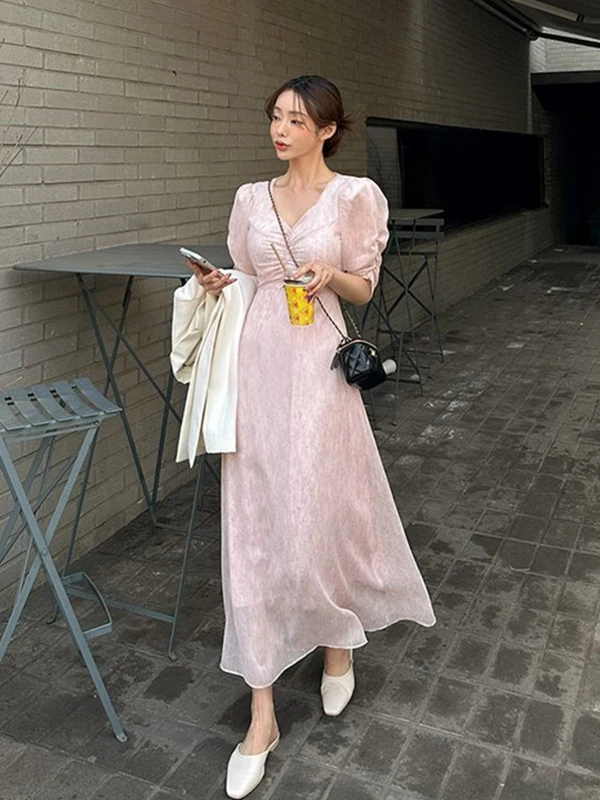 

Spring 2026 Dongda Gate Elegant Lady V-neck Gauze Sweet Floral Print Pleated Dress Casual High Waist Cotton Polyester A-line ...