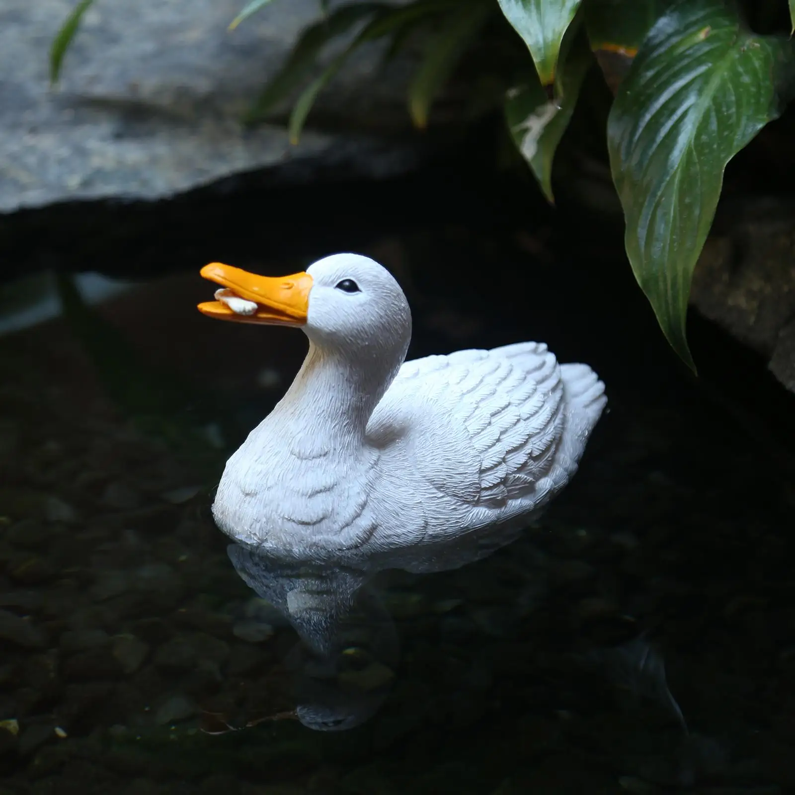 

Duck Ornaments Garden Statue Sculpture Animals Figurine for