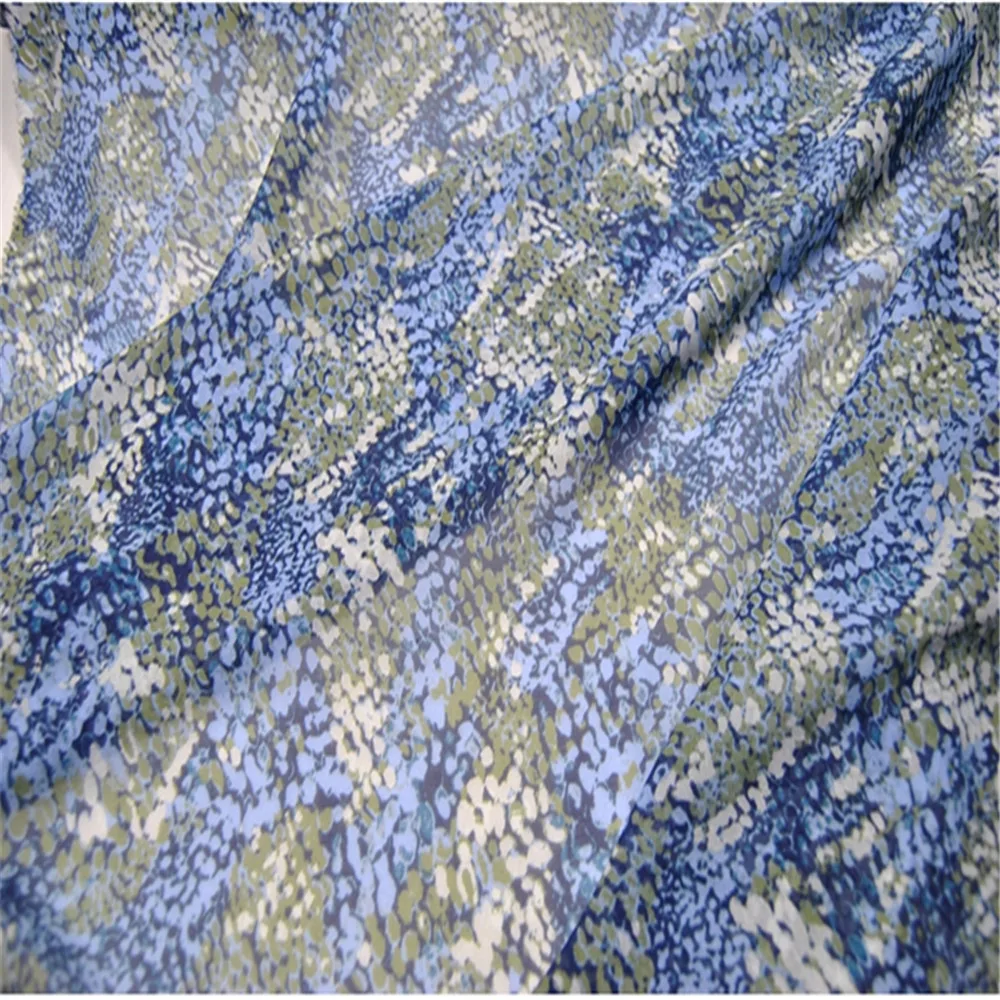 แฟชั่นวินเทจผ้าไหมชีฟองผ้าหม่อนอินทรีย์8เมตร/เมตร54 "พิมพ์ดิจิตอลดอกไม้สําหรับผ้ากางเกงชุดฤดูร้อนเสื้อ