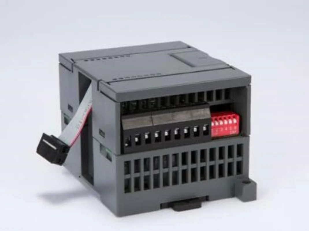 100% ใหม่ 6ES7138-4CA01-0AA0 231-7PB22-0XA8 6DS1600-8AA 6ES7 132-4BD01-0AA0 แหล่งจ่ายไฟโมดูลรับประกัน 1 ปี