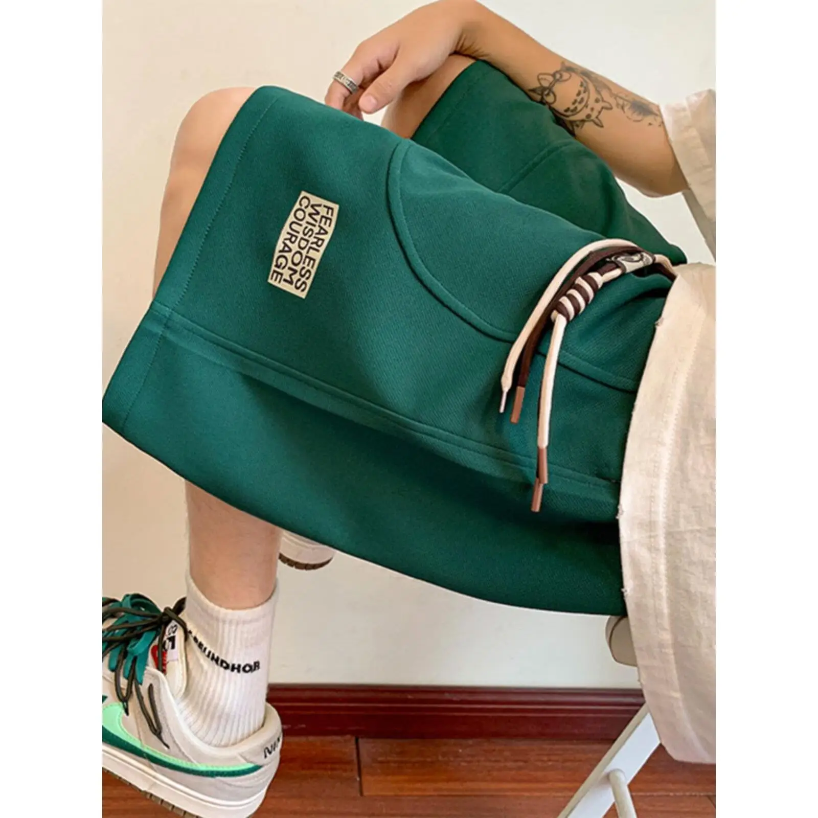 

Мужские спортивные брюки больших размеров, летние, новые, укороченные (до колена), повседневные, свободного кроя, молодежные, функциональные